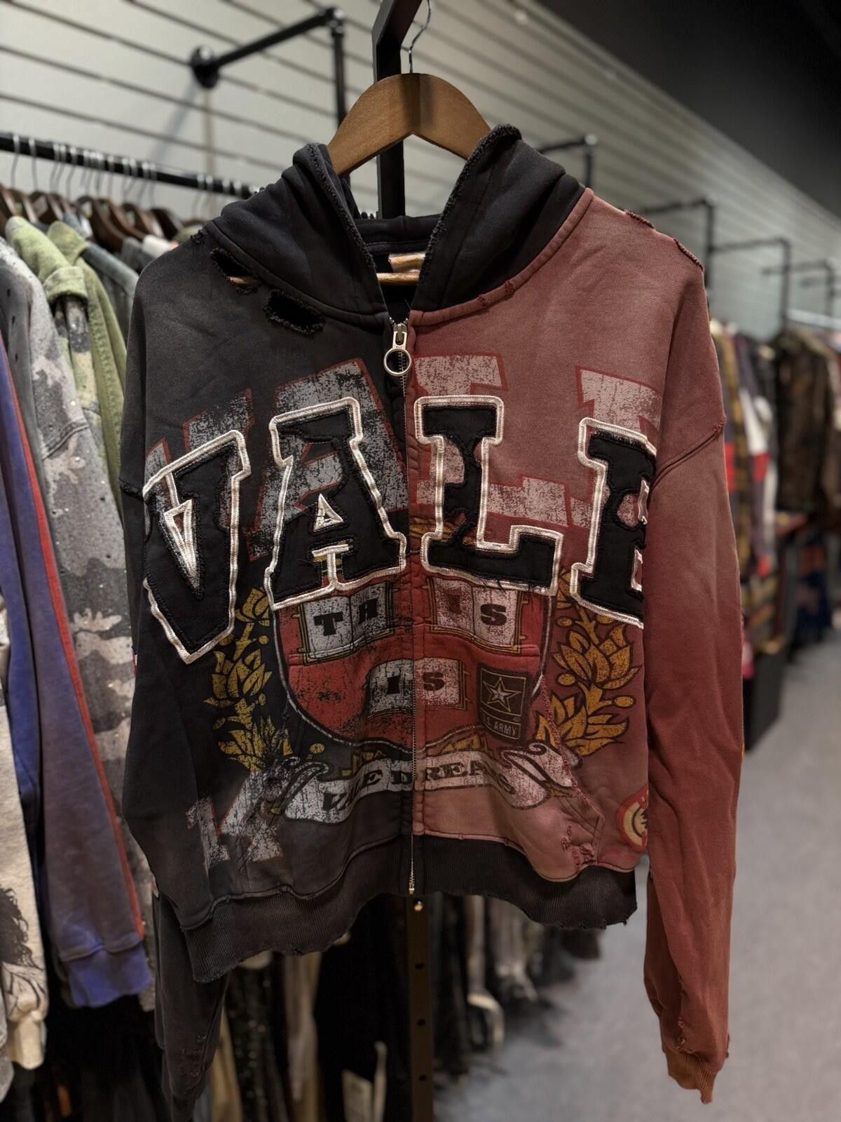 Vale M - Vale Zip Up Red Black Hoodie Authentic Valley Size US M / EU 48-50 / 2 - 1 Thumbnail