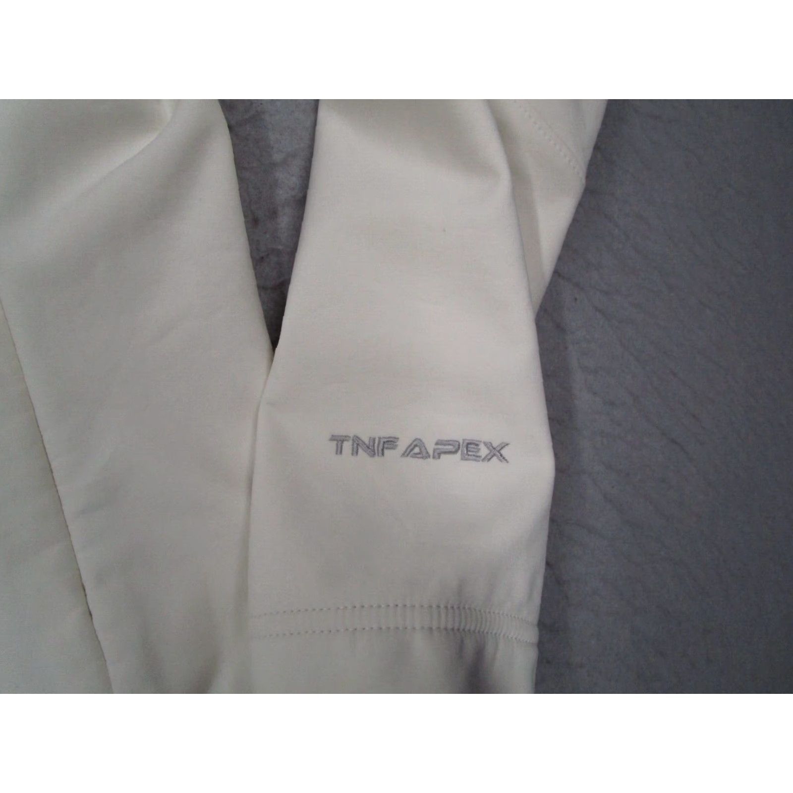The North Face The North Face Women's white full zip TNF Apex Bionic softshell jacket The North Face Jacket Women Medium White Full Zip TNF Apex Softshell Work Ski ✔ Size M / US 6-8 / IT 42-44 - 5 Thumbnail