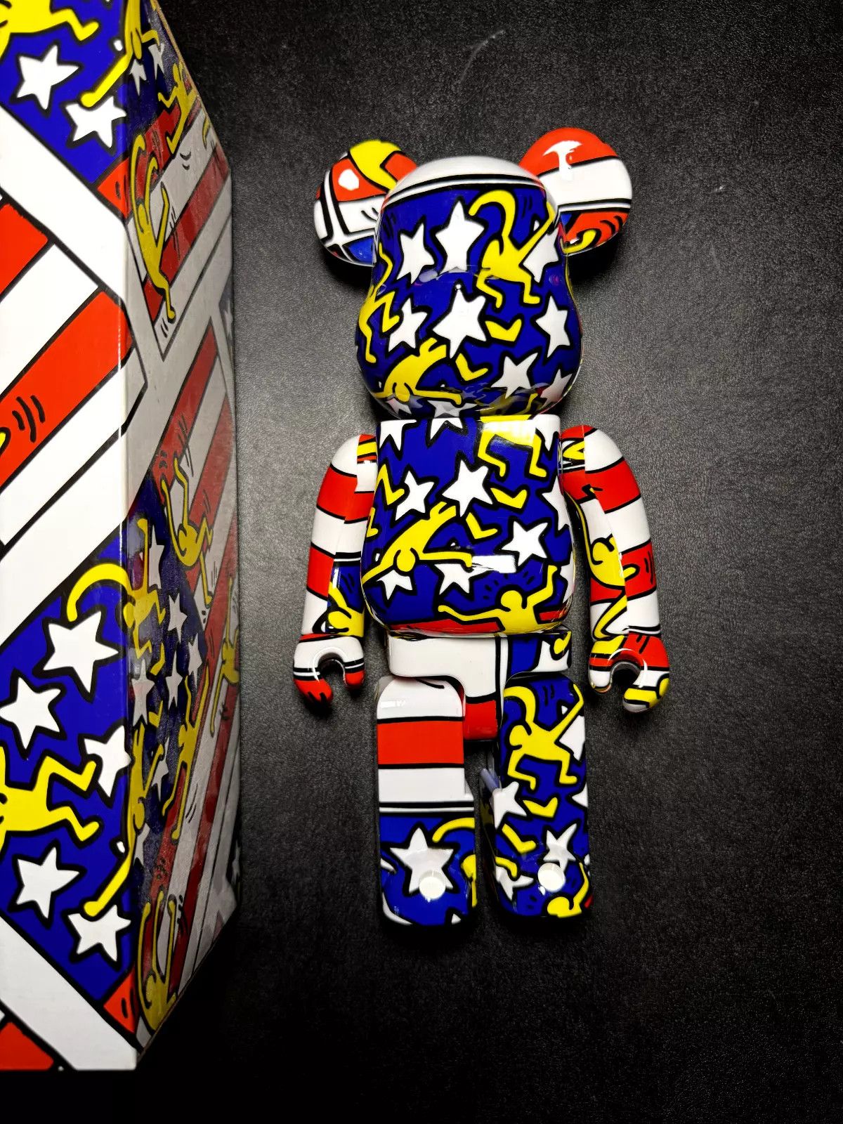 Medicom Toy Keith Haring American Flag Bearbrick DesignerCon 400% Set Size ONE SIZE - 5 Thumbnail