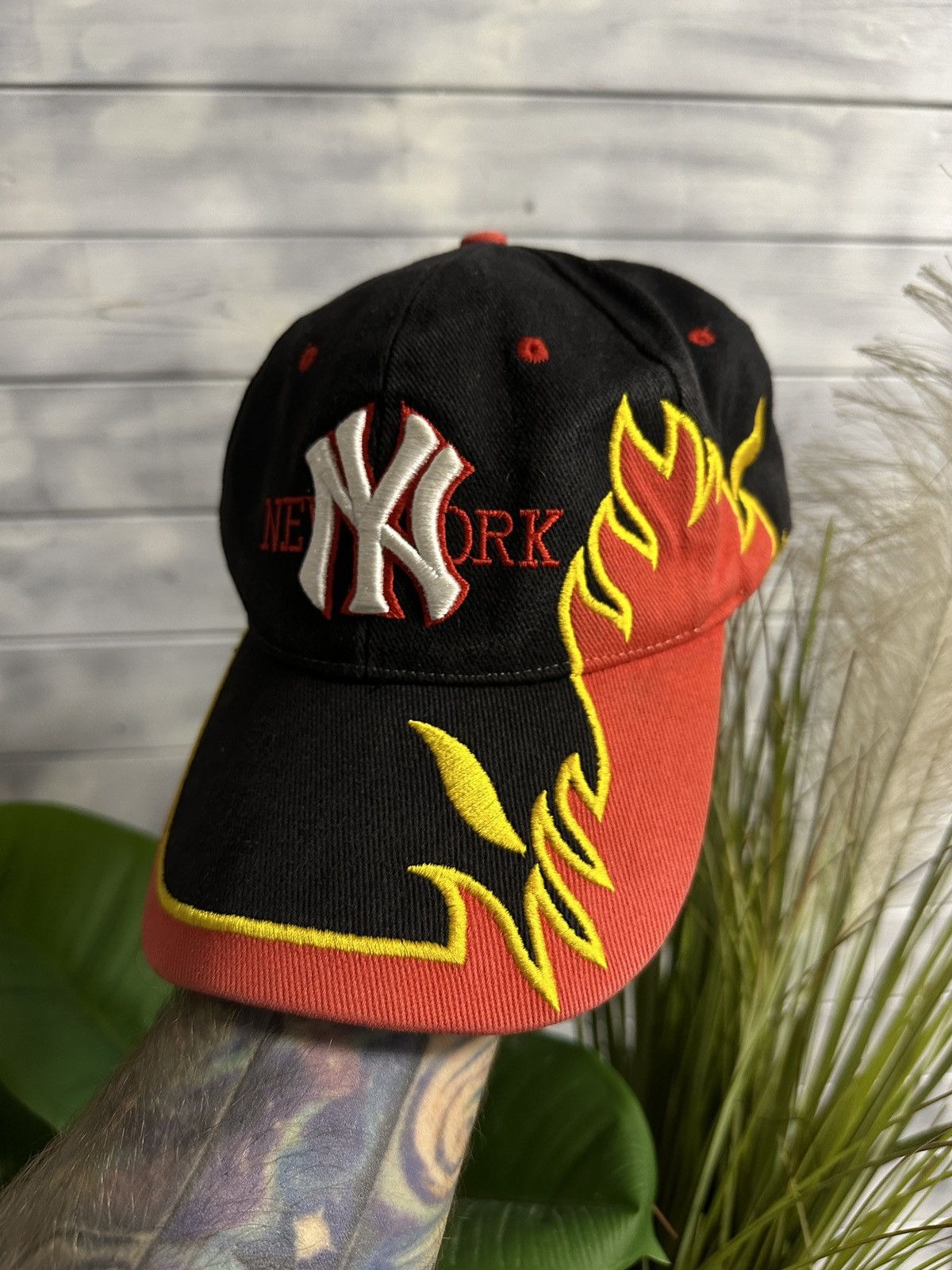 New York Yankees Rare Vintage Fire Cap New York Yankees Fire hat Y2K Size ONE SIZE - 1 Thumbnail