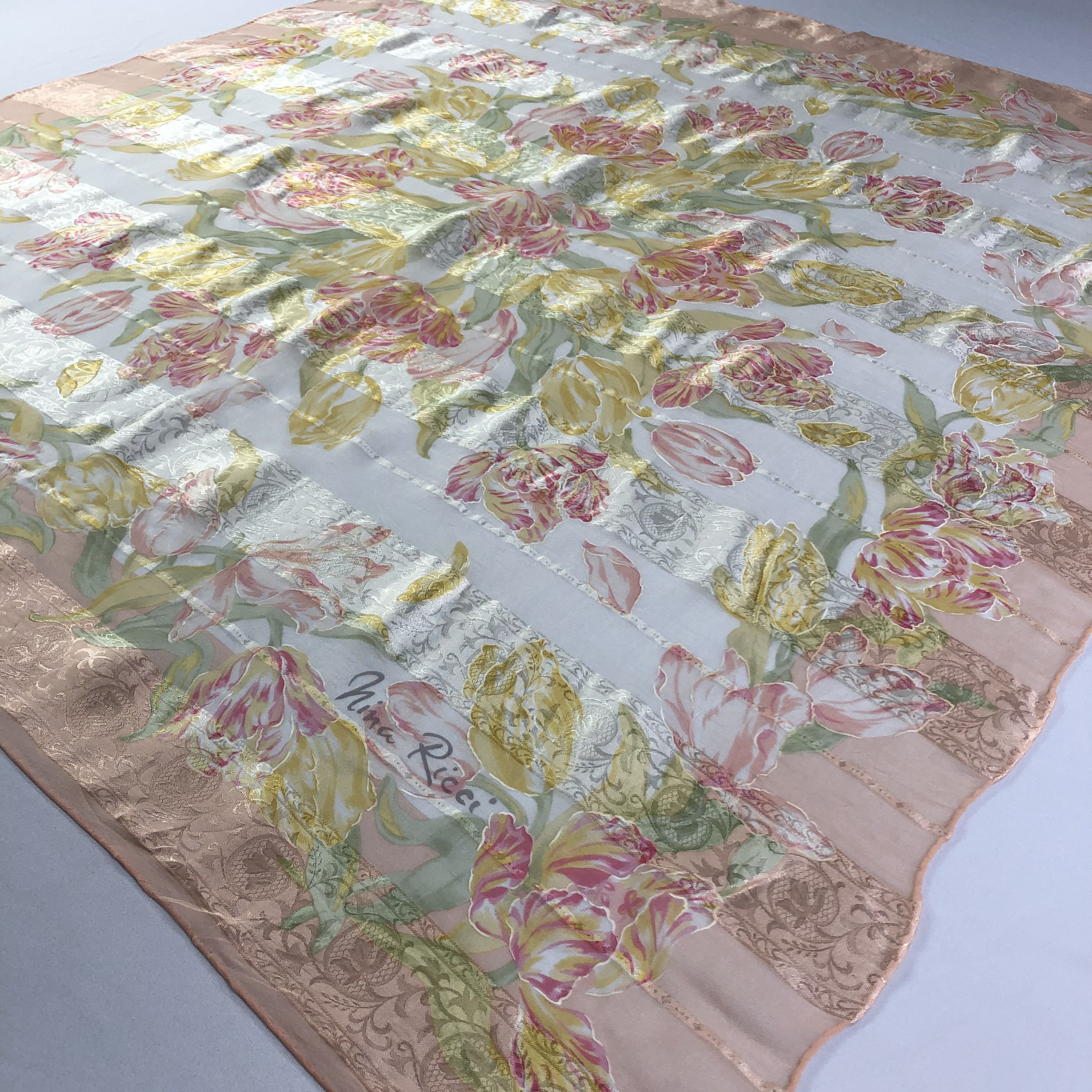 Nina Ricci × Vintage Vintage Nina Ricci Silk Scarf Size ONE SIZE - 4 Thumbnail