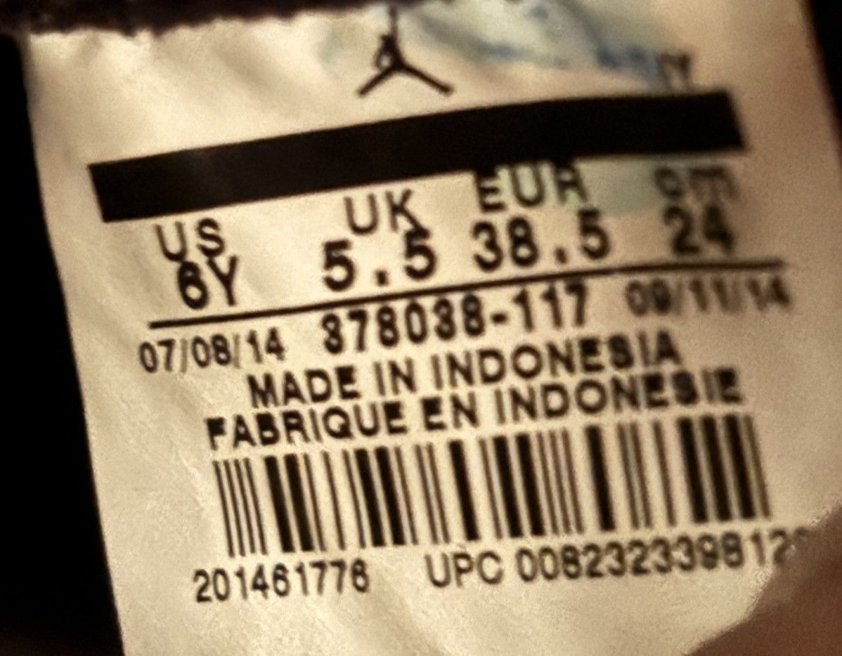 Jordan Brand Air Jordan 11 BG 'Legend Blue' Size US 6 / EU 39 - 7 Thumbnail