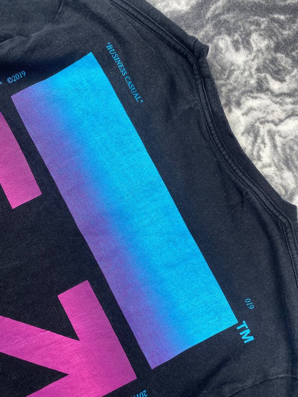 Off-White Off White Diagonal Gradient Long Sleeve Big Logo Men Size US L / EU 52-54 / 3 - 14 Thumbnail