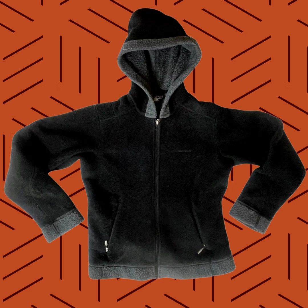 Patagonia Patagonia Black Synchilla Fleece Hooded Jacket Women's Size S Size S / US 4 / IT 40 - 1 Thumbnail