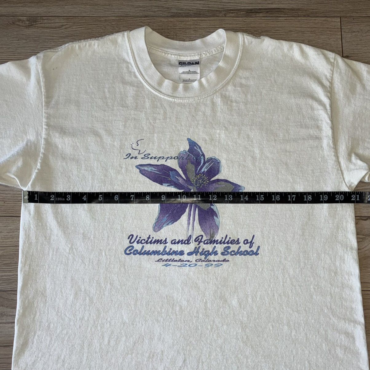 Gildan Columbine High School memorial flower tee shirt Size US L / EU 52-54 / 3 - 4 Thumbnail