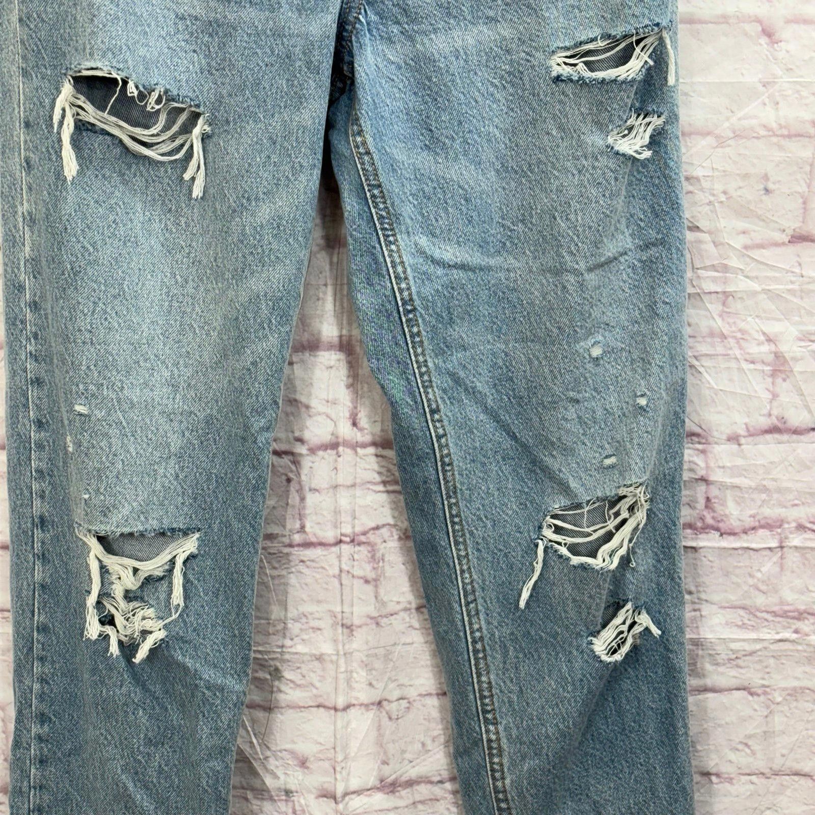 Old Navy Old Navy Women's Sky Hi Straight Ripped Jeans Size 6 Tall Size 27" / US 4 / IT 40 - 2 Thumbnail