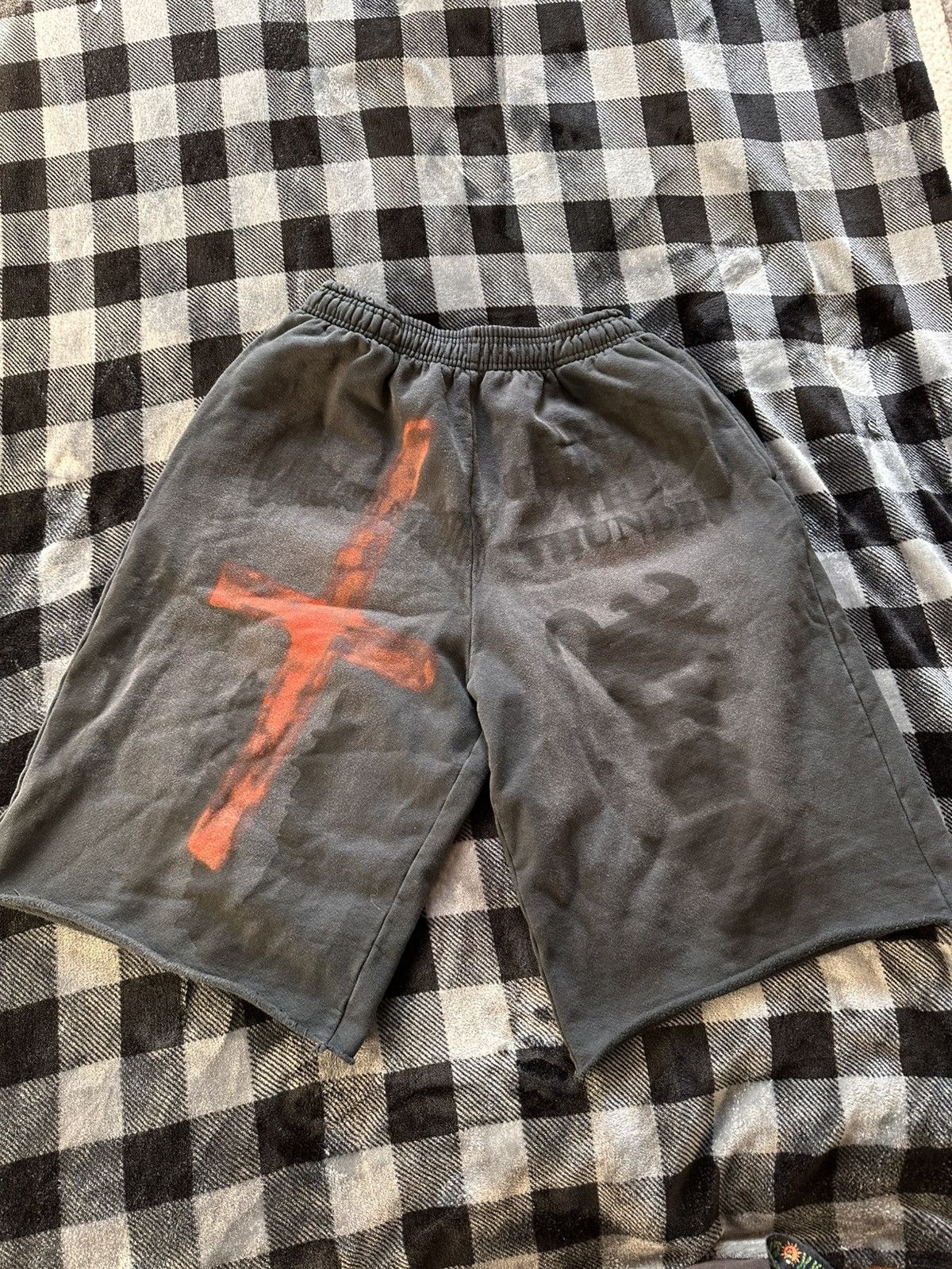 Travis Scott TRAVIS SCOTT SWEATSHORTS EU/AU EXCLUSIVE. EXTREMELY RARE‼️‼️ Size US 31 - 1 Thumbnail