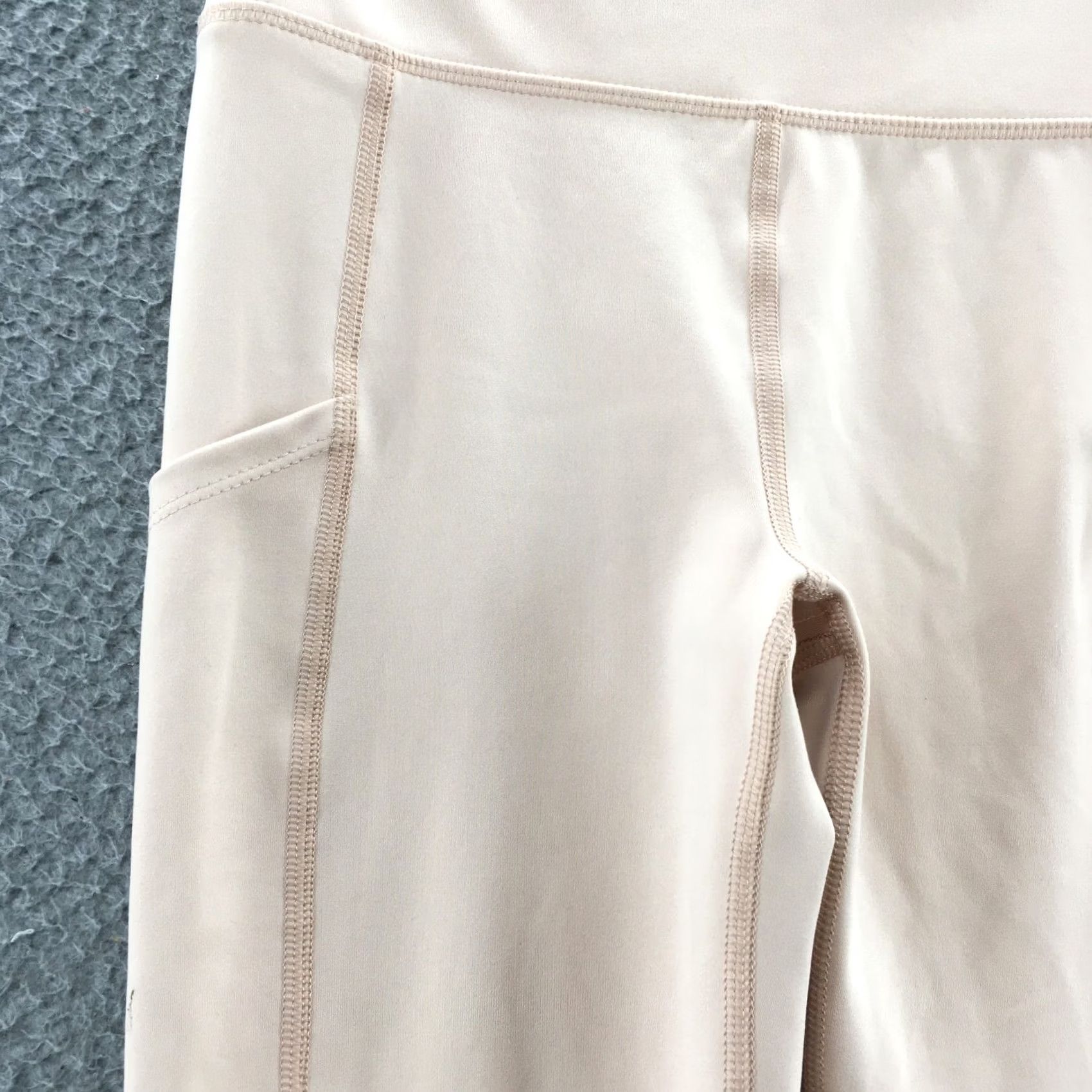 American Eagle Outfitters American Eagle Pocket Legging Women XS Regular Pink Elastic Waist Activewear Cropped 26 Inseam 22x26 Length Pockets Stretch 8.5-10.5 Rise Womens Size 26" / US 2 / IT 38 - 4 Thumbnail