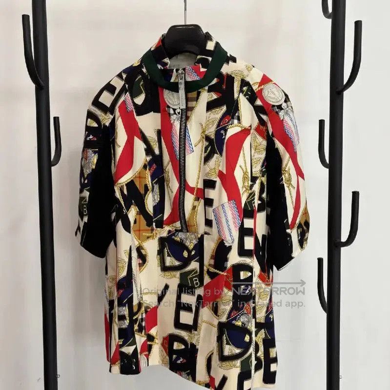 Burberry Burberry Summer Multicolor Silk T-Shirt. Size M / US 6-8 / IT 42-44 - 1 Thumbnail