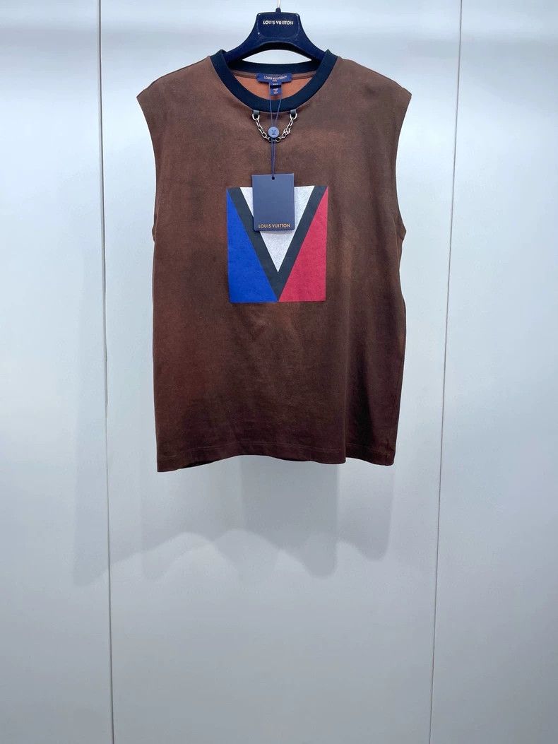 Louis Vuitton Louis Vuitton Chocolate Geometric Pattern Vest- DMC Size US XXS / EU 40 - 1 Thumbnail