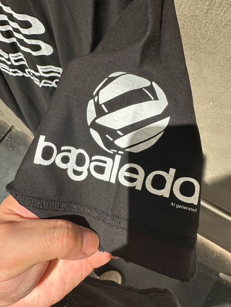Other Balenciaga Black AI Generated Destroy Short Sleeve Size US S / EU 44-46 / 1 - 6 Thumbnail