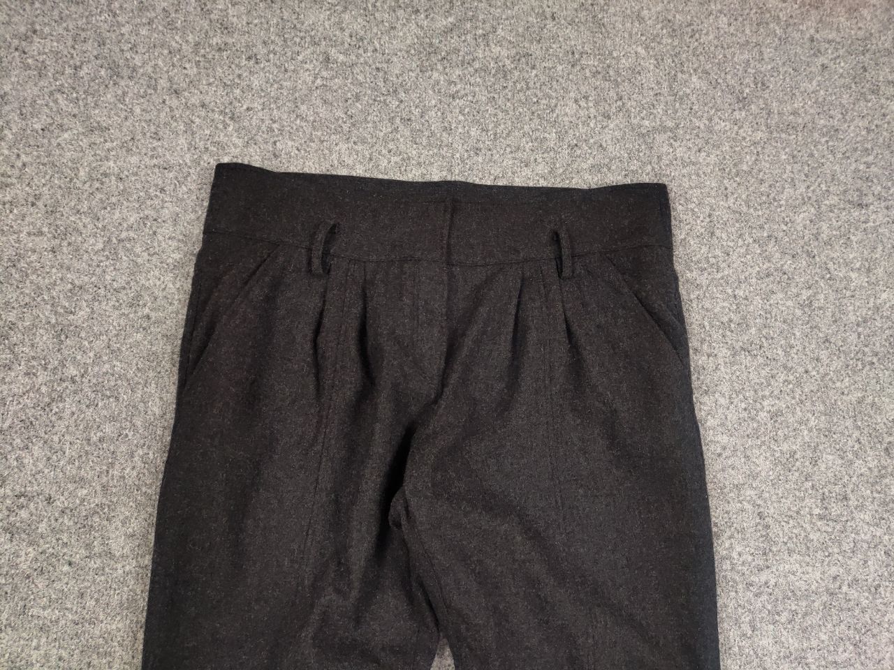 Burberry Burberry Brit Design Classic Gray Wool Cropped women Pants Size 34" / US 12 / IT 48 - 8 Thumbnail