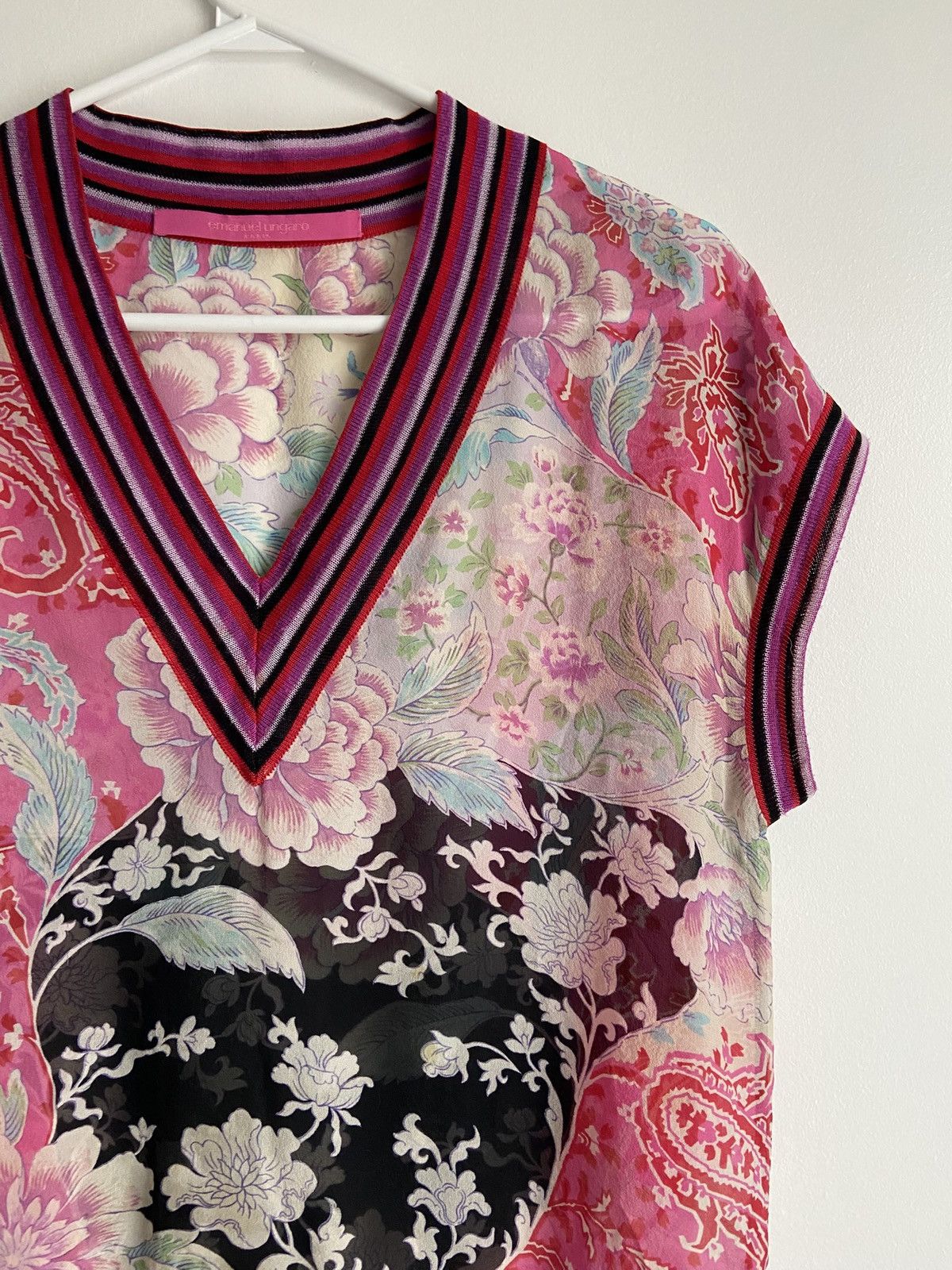 Emanuel Ungaro Emanuel Ungaro Silk Paisley Top Size S / US 4 / IT 40 - 3 Thumbnail