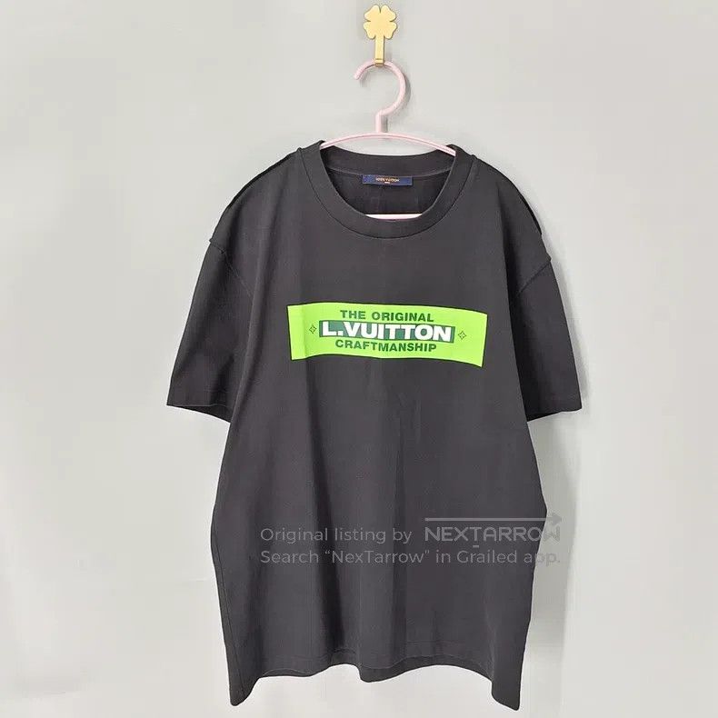 Louis Vuitton Louis Vuitton Chest letter logo short sleeve Size US XL / EU 56 / 4 - 1 Thumbnail