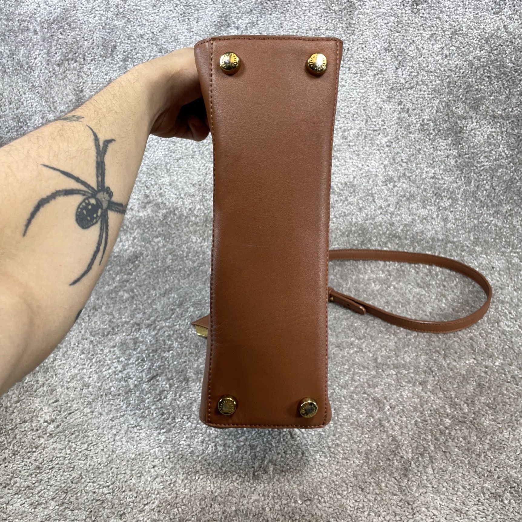 Vintage CHARLES & KEITH Bags Womens Small Harper Geometric Satchel/Top Handle Bag Brown Leather Zip Size S / US 4 / IT 40 - 6 Thumbnail