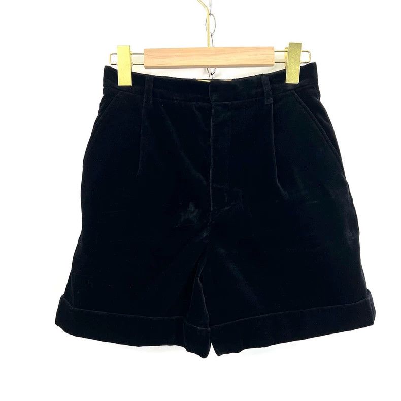 Saint Laurent Paris Saint Laurent Black Velvet Shorts for Women- DMC Size US 36 / EU 52 - 1 Thumbnail