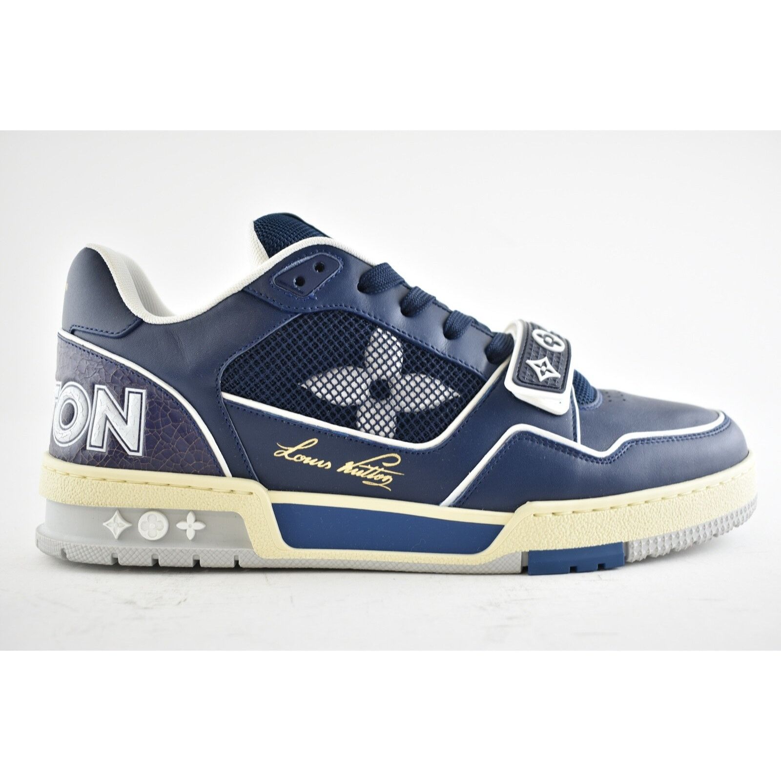 Louis Vuitton Louis Vuitton Blue Low Top Trainer Sneaker LV 8 US 9 9.5 Size US 9 / EU 42 - 1 Thumbnail