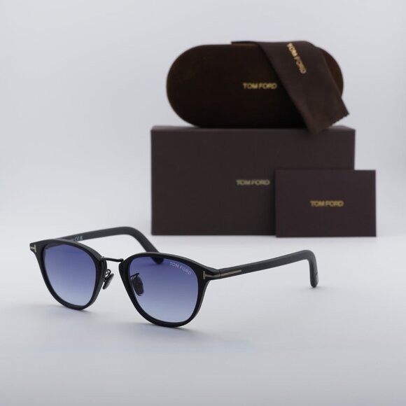 Tom Ford FT1049-D 02W Sunglasses Matte Black Square Frame