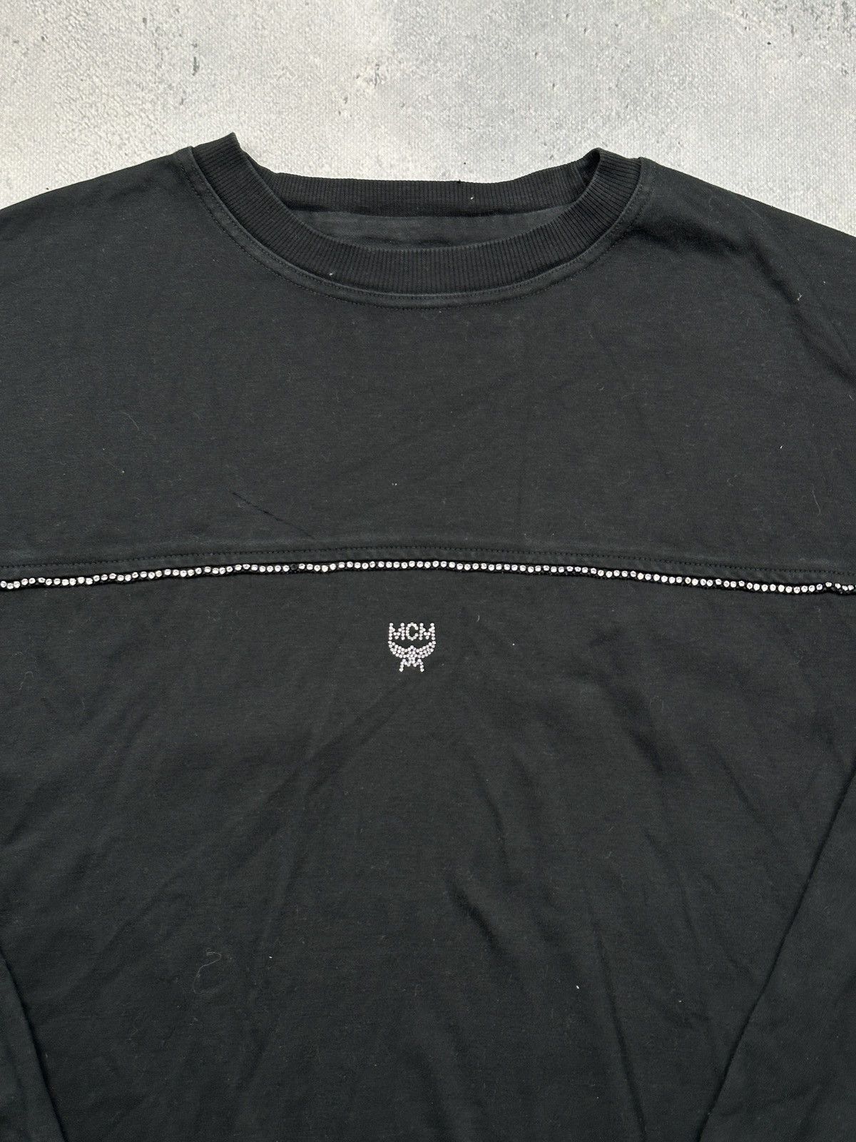 MCM Vintage MCM Italy Black Rhinestone Logo Long Sleeve Tee Rare Size L / US 10 / IT 46 - 4 Thumbnail