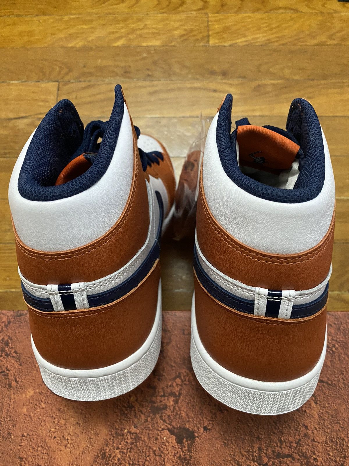 Jordan Brand Size 12 - Jordan 1 Retro High Eastside Golf Out of the Mud Size US 12 / EU 45 - 5 Thumbnail