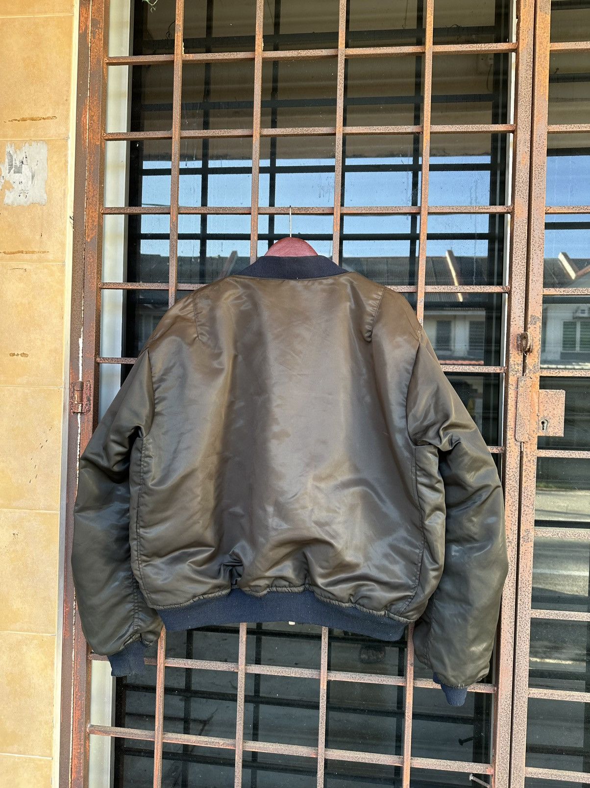 Vintage 👹Vintage Sun Faded MA-1 Man Intermediate Bomber Jacket Size US L / EU 52-54 / 3 - 8 Thumbnail