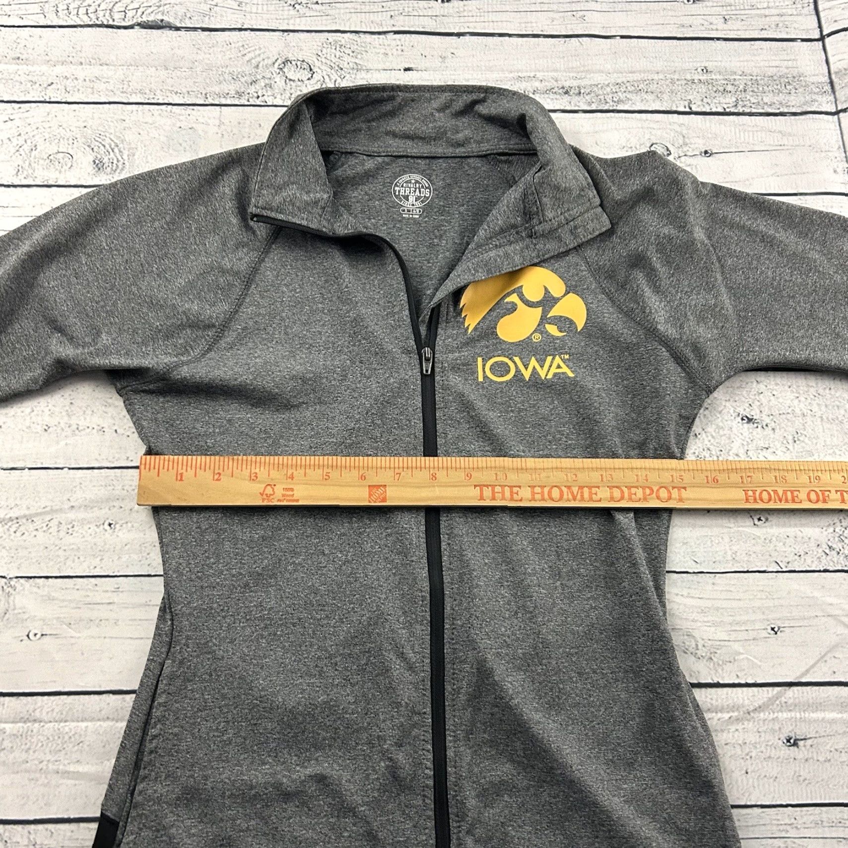 Vintage Rivalry Treads Iowa Hawkeyes Jacket Women's Small Gray Black Full Zip Athletic Size S / US 4 / IT 40 - 5 Thumbnail