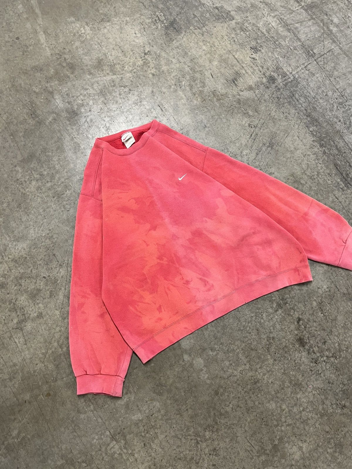 Vintage Nike vintage 90s sun faded boxy fit crewneck hype rare Size US XL / EU 56 / 4 - 1 Thumbnail