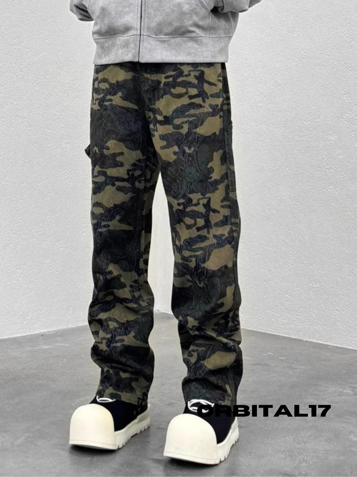 Vintage Camo Embroidered Cargo Straight Micro Flared Pants Size US 32 / EU 48 - 1 Thumbnail