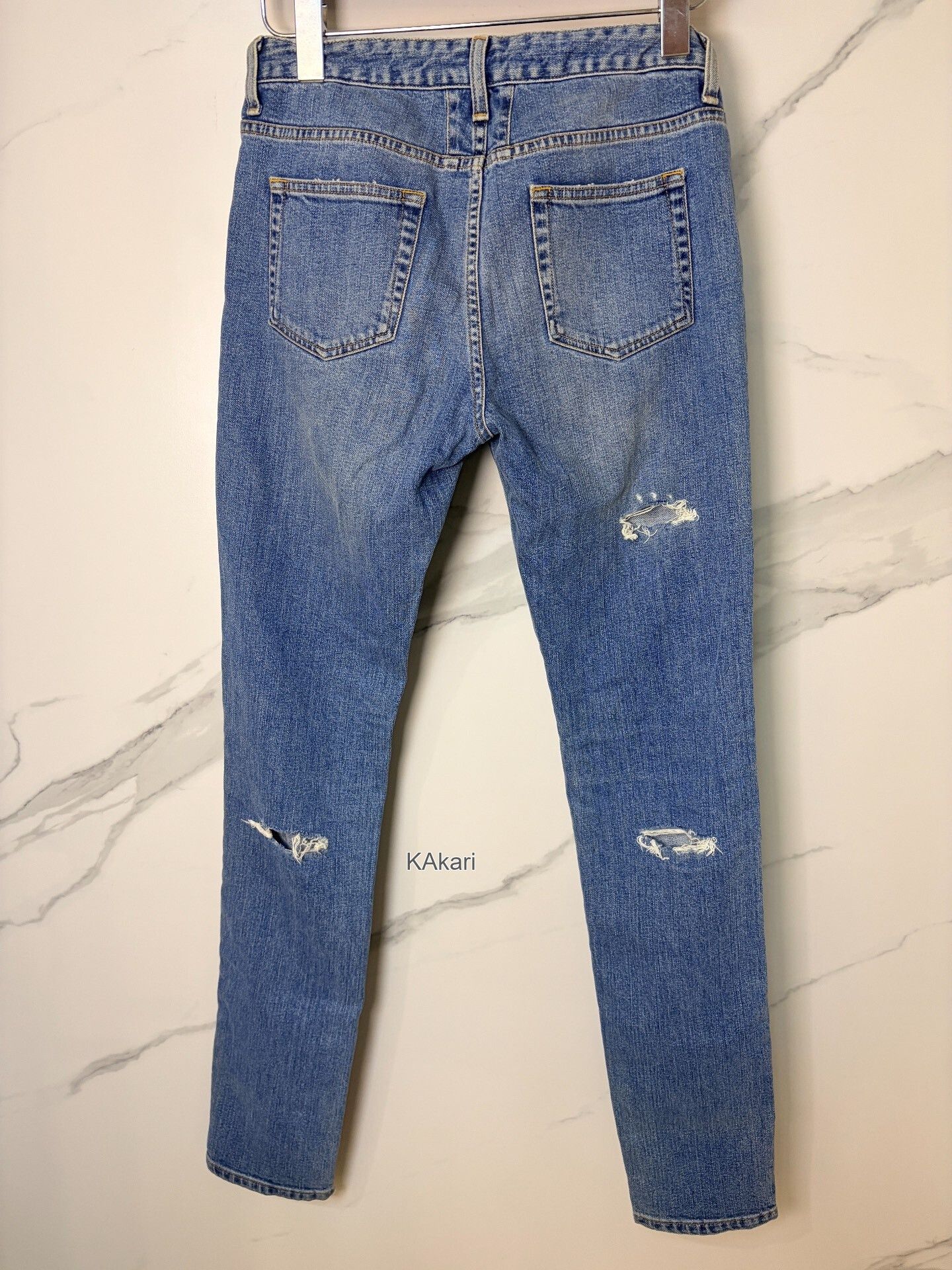 Saint Laurent Paris Saint Laurent Distressed Blue Jeans Size 29 Size US 29 - 2 Thumbnail