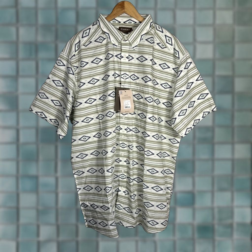 Ariat Ariat Shirt Mens XXL Tall Classic Fit Christopher Aztec Print Short Sleeve Geometric Multicolor Collared Button-Up Pockets Western 90s? Size US XXL / EU 58 / 5 - 1 Thumbnail
