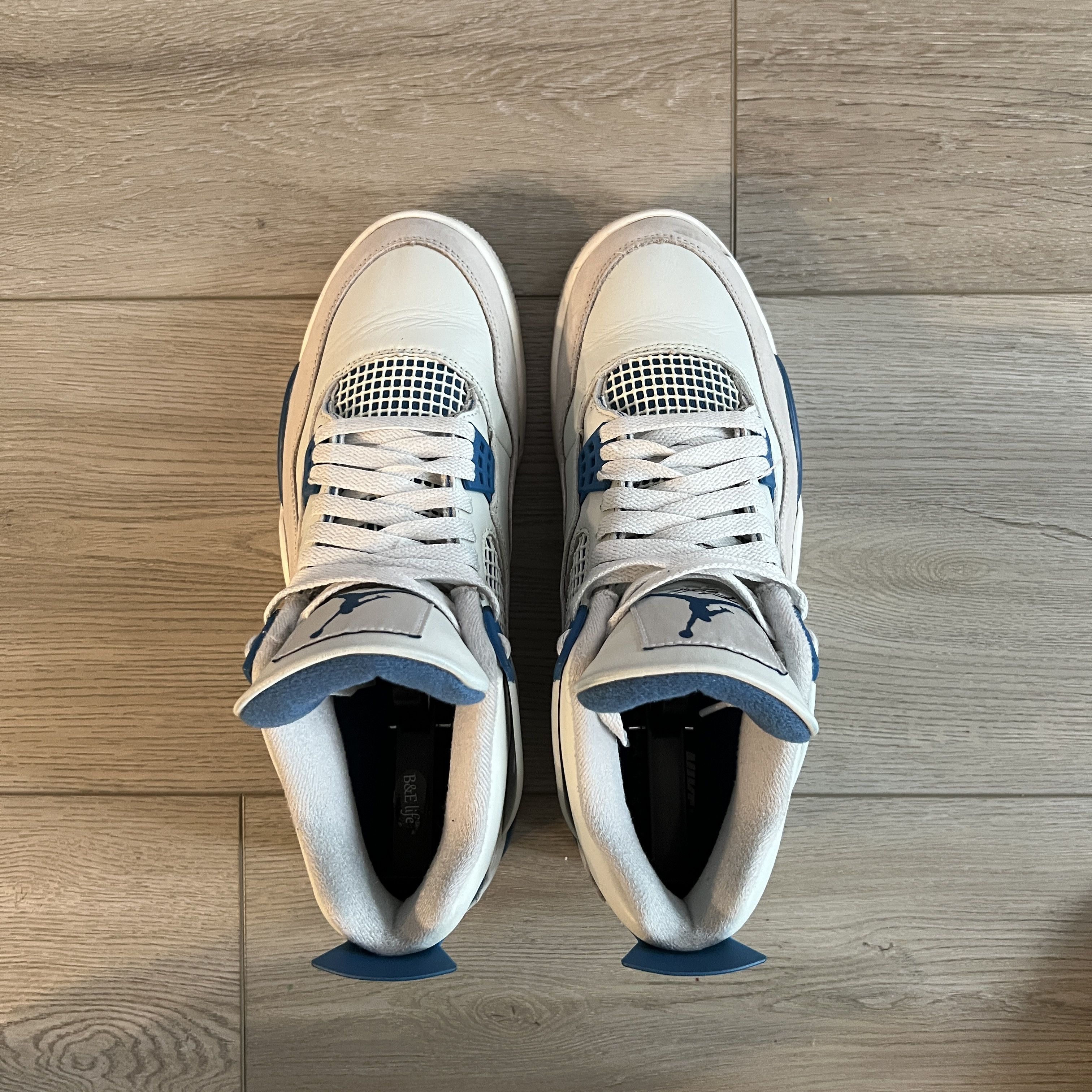 Jordan Brand Jordan Air Jordan 4 Retro Military Blue FV5029-141 Size US 9.5 / EU 42-43 - 9 Thumbnail