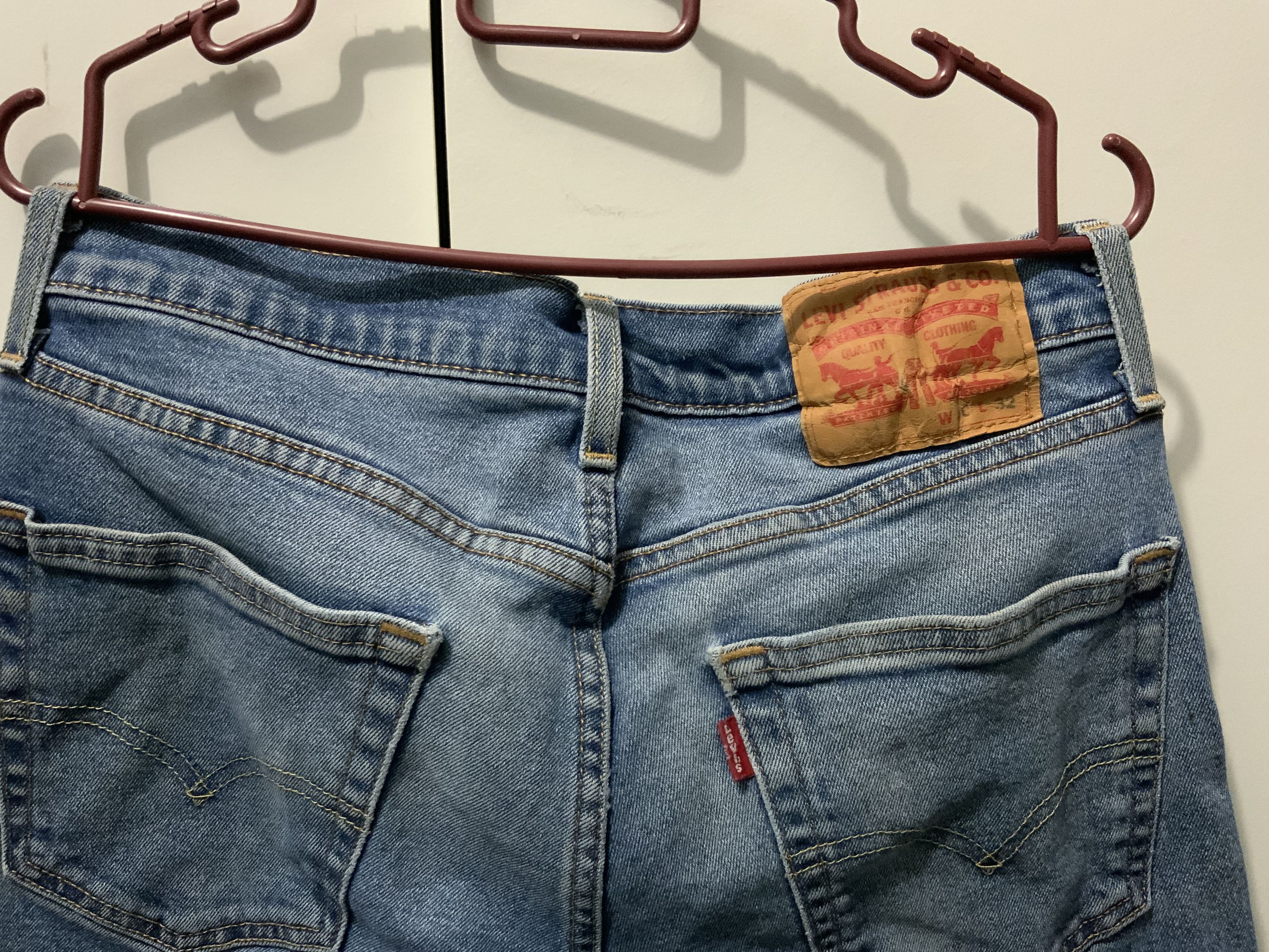 Levi's Vintage Clothing Levi’s 511 Light Wash Denim Jeans Size US 30 / EU 46 - 12 Thumbnail
