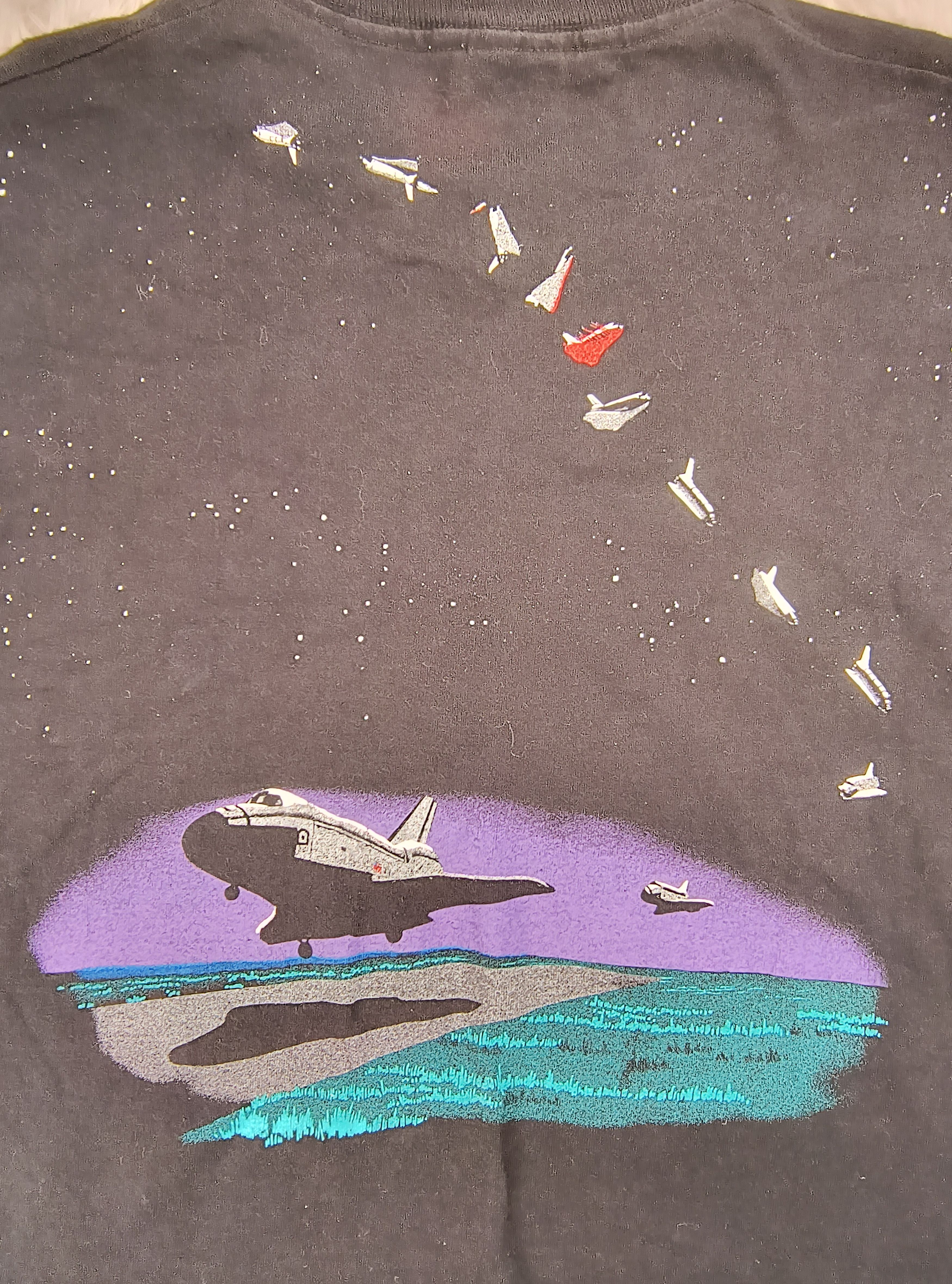 Fruit Of The Loom Vintage spaceship travel print 90s tee Size US XXL / EU 58 / 5 - 7 Thumbnail