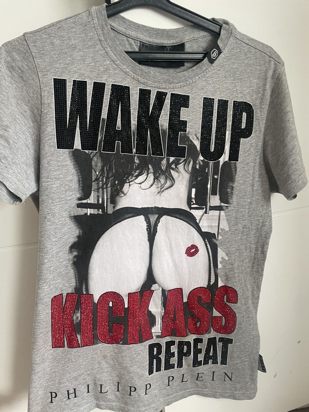 Philipp Plein Wake Up Kick Ass Repeat tee