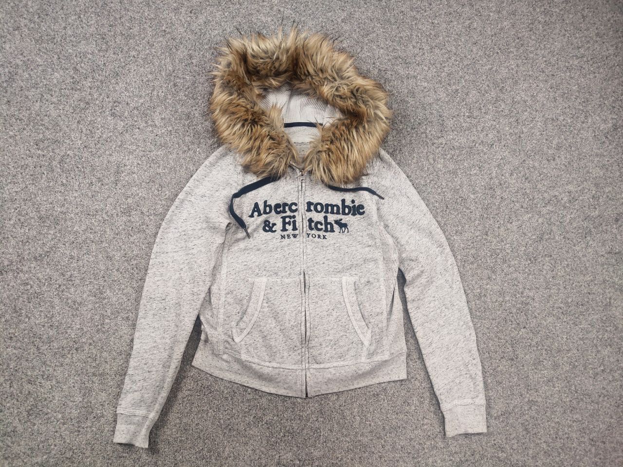 Abercrombie & Fitch Abercrombie Vintage Y2K crazy fur zip Hoodie if six was nine Size XS / US 0-2 / IT 36-38 - 7 Thumbnail