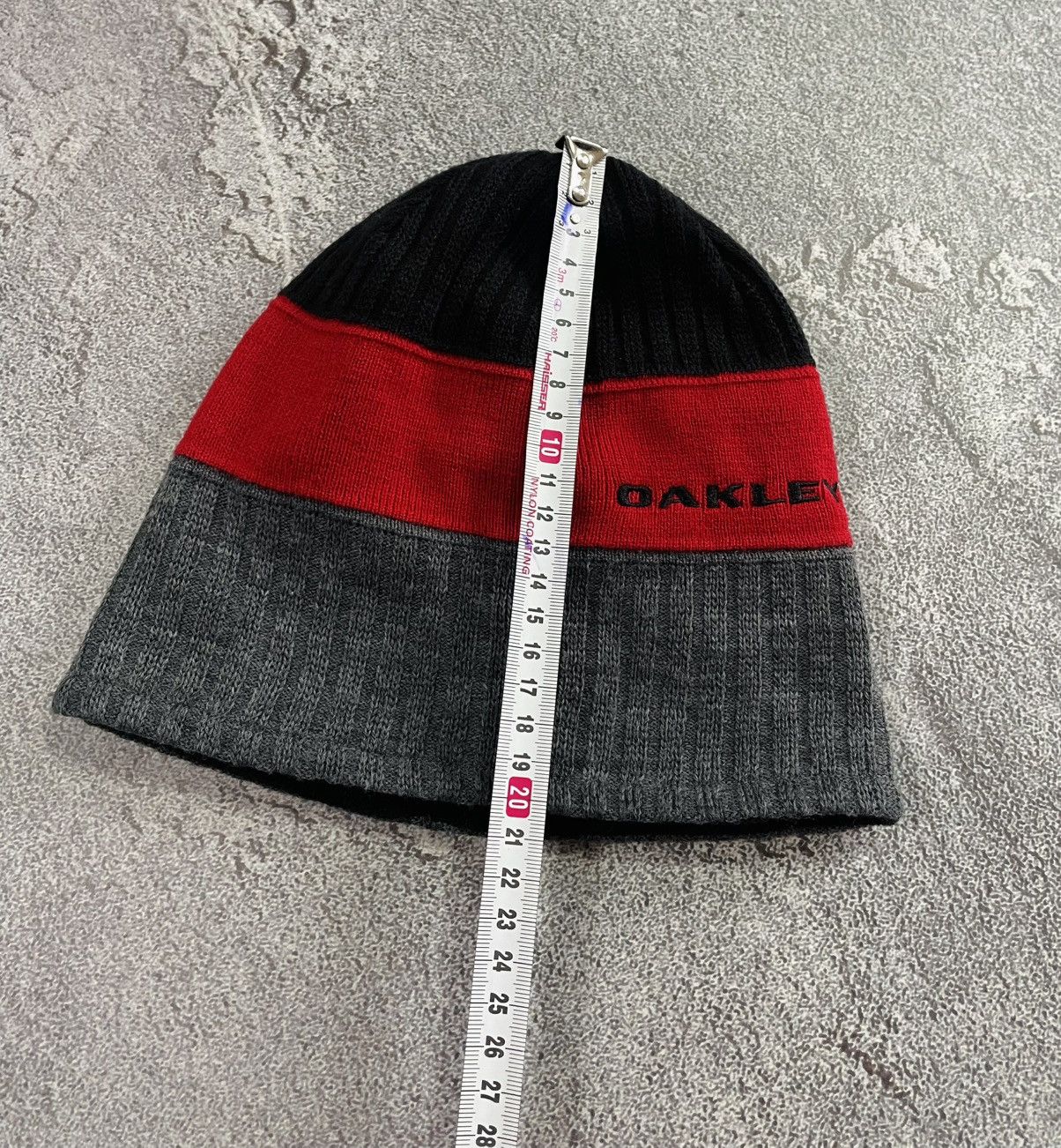 Vintage 90's Y2K Oakley Hat Beanie Embroidered Logo