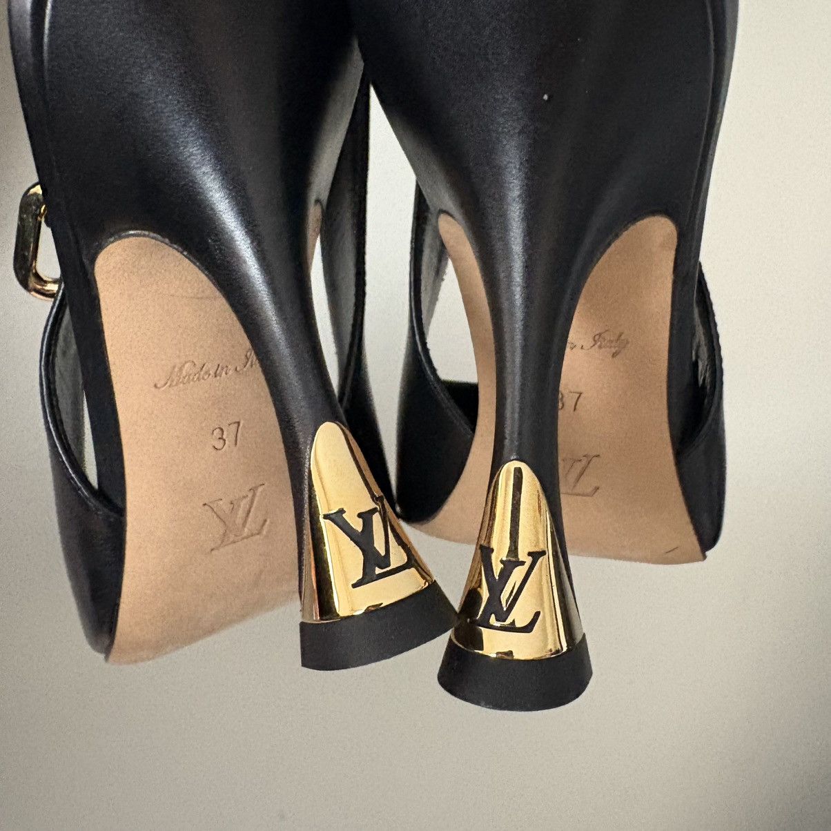 Louis Vuitton Louis Vuitton Leather Slingback Pumps Size US 7 / IT 37 - 4 Thumbnail