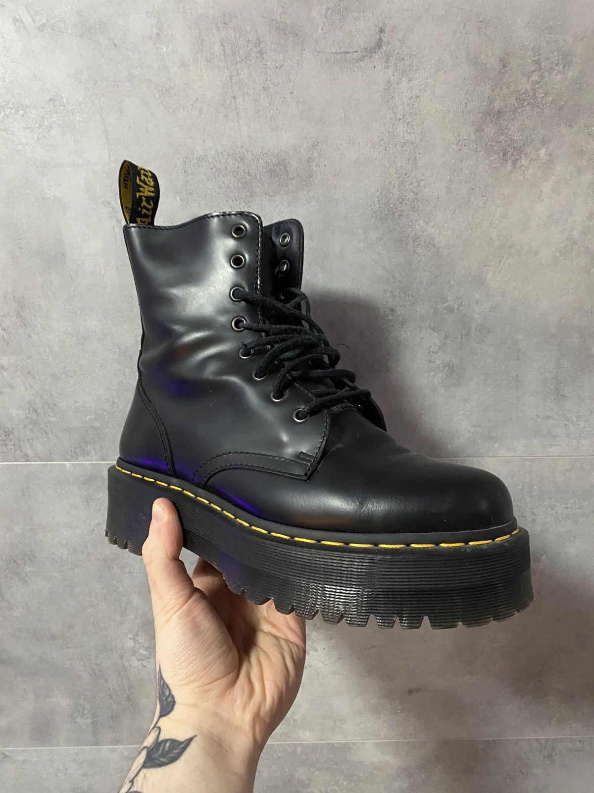 Dr. Martens Dr Martens JADON BOOTS SMOOTH LEATHER PLATFORMS Size US 8 / EU 41 - 4 Thumbnail
