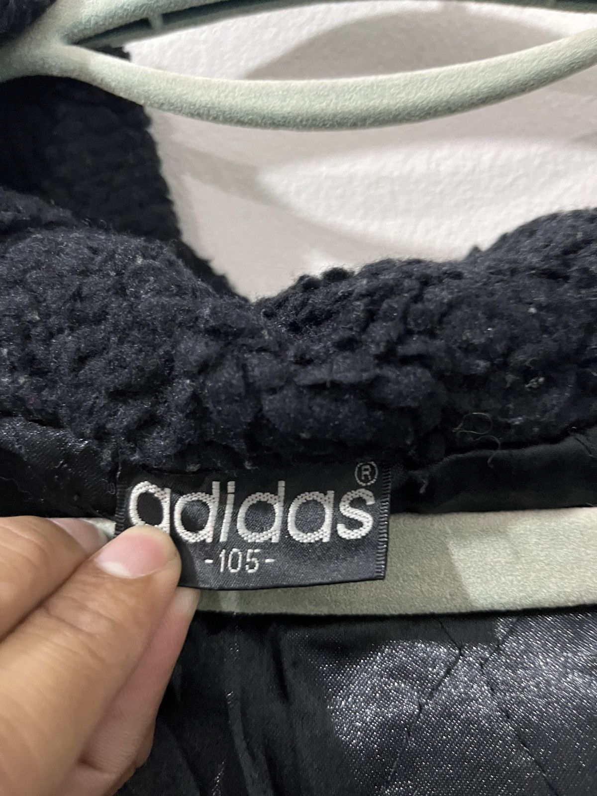 Adidas Rare 90s Adidas Big Logo Black Deep Pile Jackets Size US XL / EU 56 / 4 - 14 Thumbnail