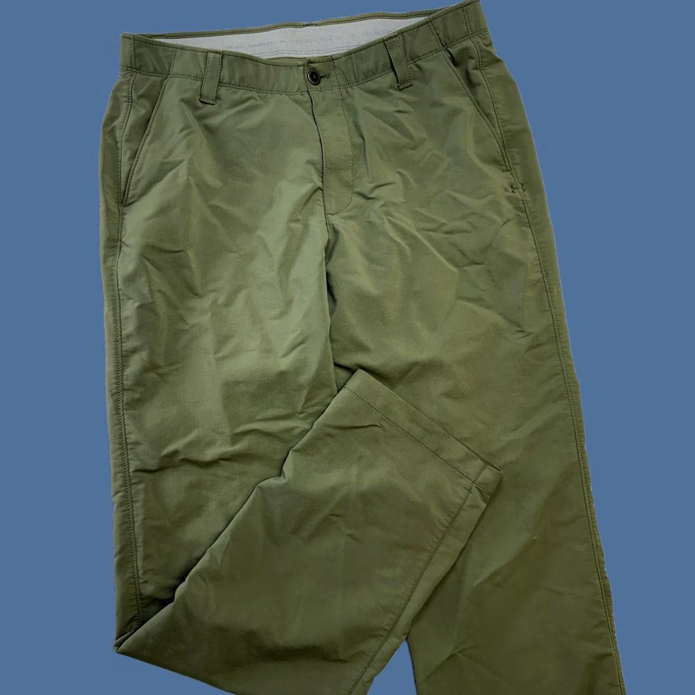 Under Armour Under Armour Pants Mens 36x34 Green Nylon Polyester Spandex Chino Flat Front Pockets Stretch Size US 36 / EU 52 - 1 Thumbnail