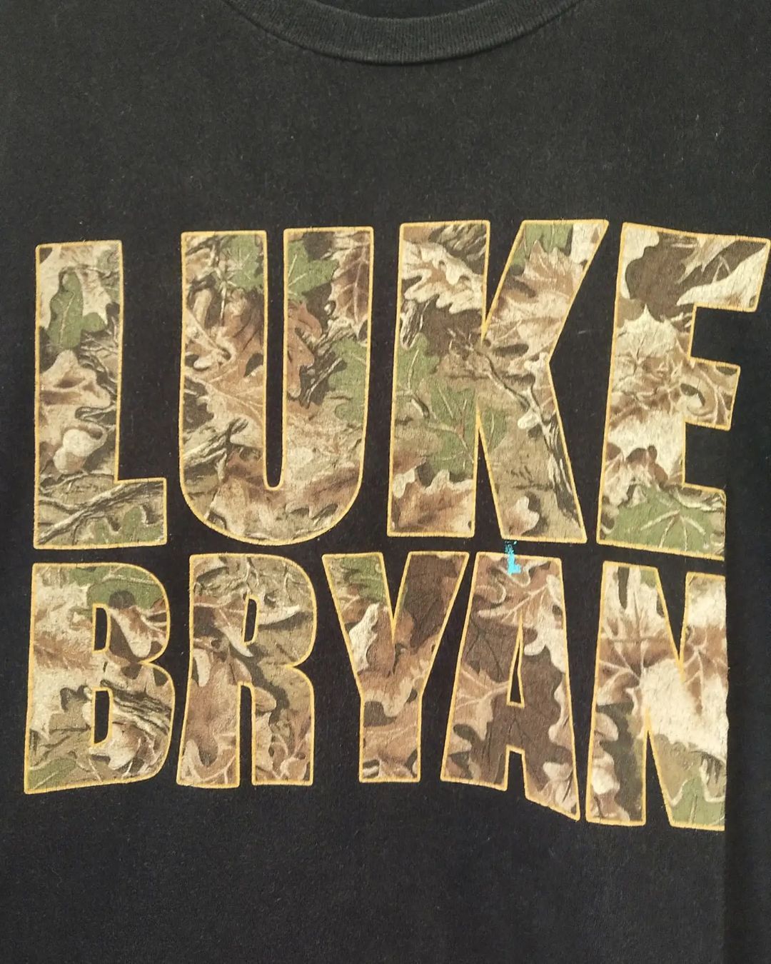 Band Tees × Vintage Luke Bryan Concert Camouflage Deer Buck Band Tees Size US S / EU 44-46 / 1 - 2 Thumbnail