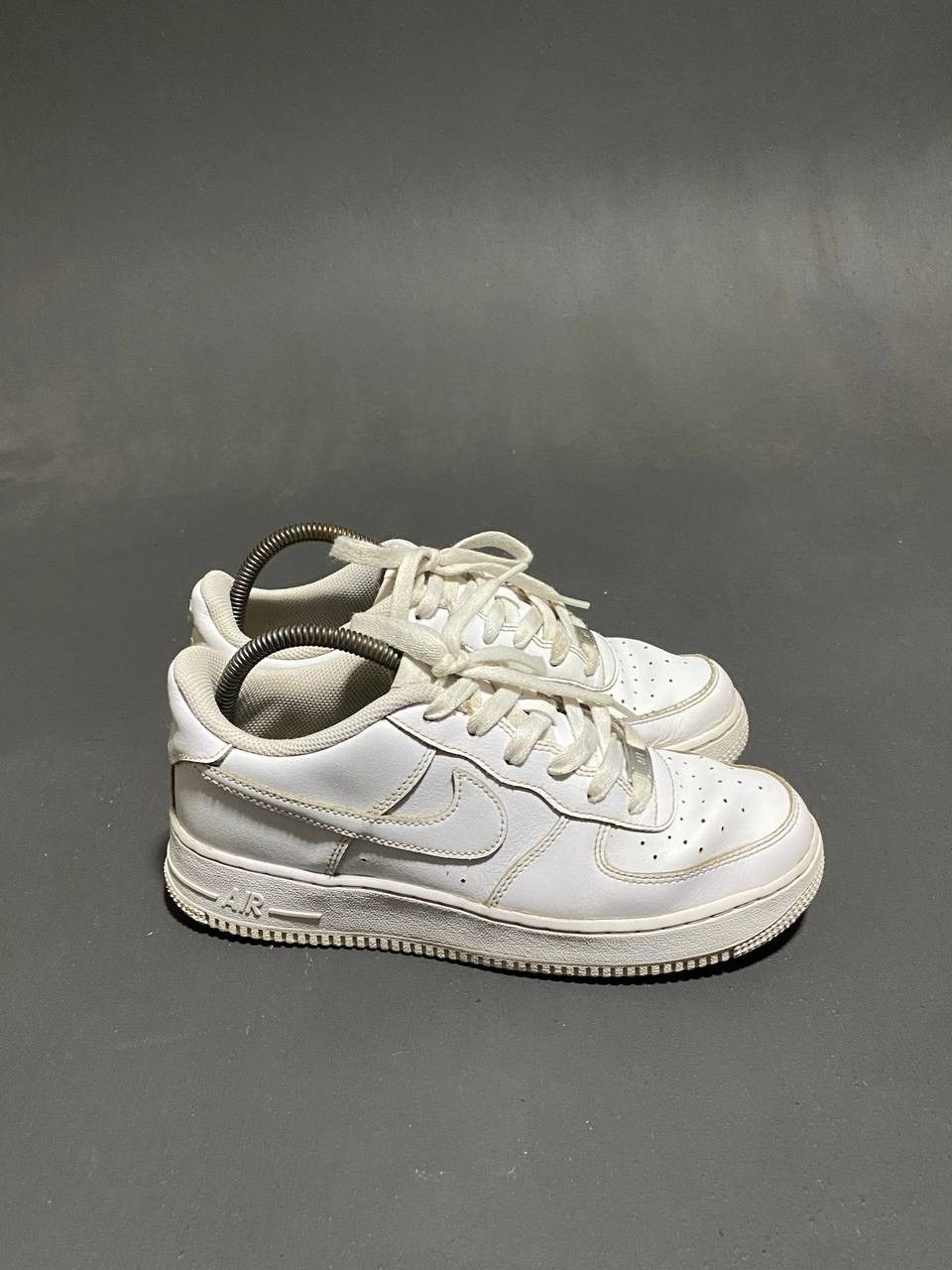 Nike Nike Air Force 1 Sneakers Size US 6 / EU 39 - 1 Thumbnail