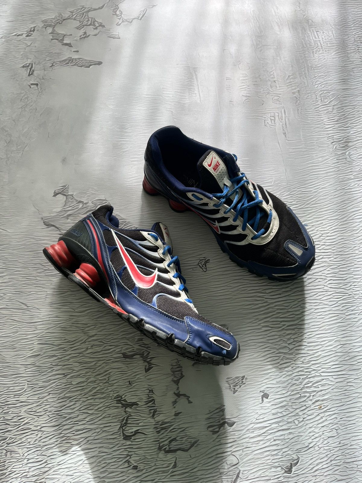 Nike Nike iD Shox + Running Vintage Shoes Drill Y2K Size US 9 / EU 42 - 1 Thumbnail