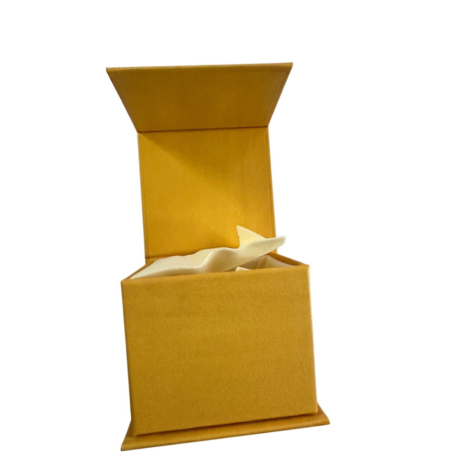 Fendi FENDI O'Lock Ring in magnetic close box - Size 6 Size ONE SIZE - 15 Thumbnail