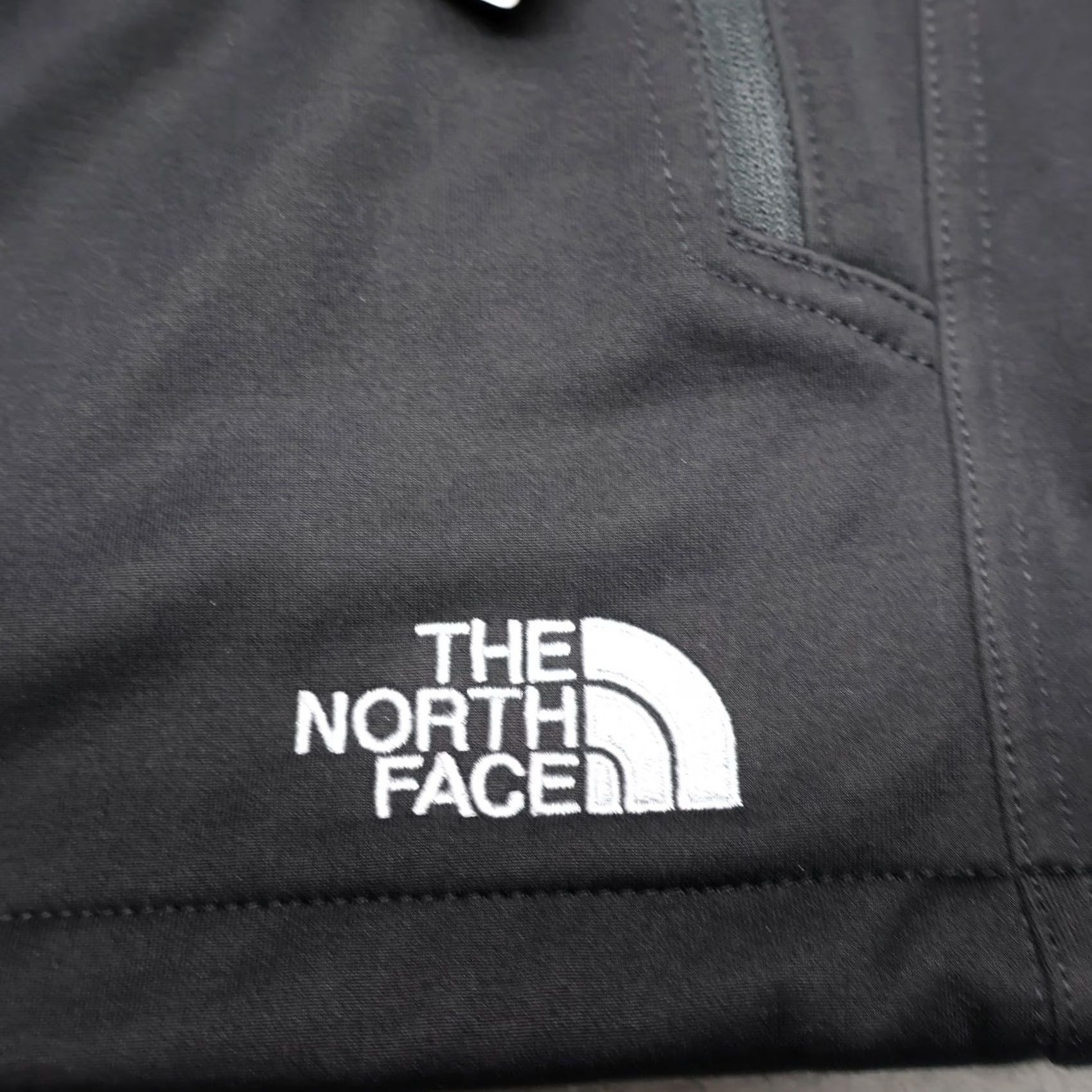 The North Face VINTAGE North Face Vest Mens XL Black Ridgewall Softshell Windwall Full Zip LOGO NEW Size US XL / EU 56 / 4 - 6 Thumbnail