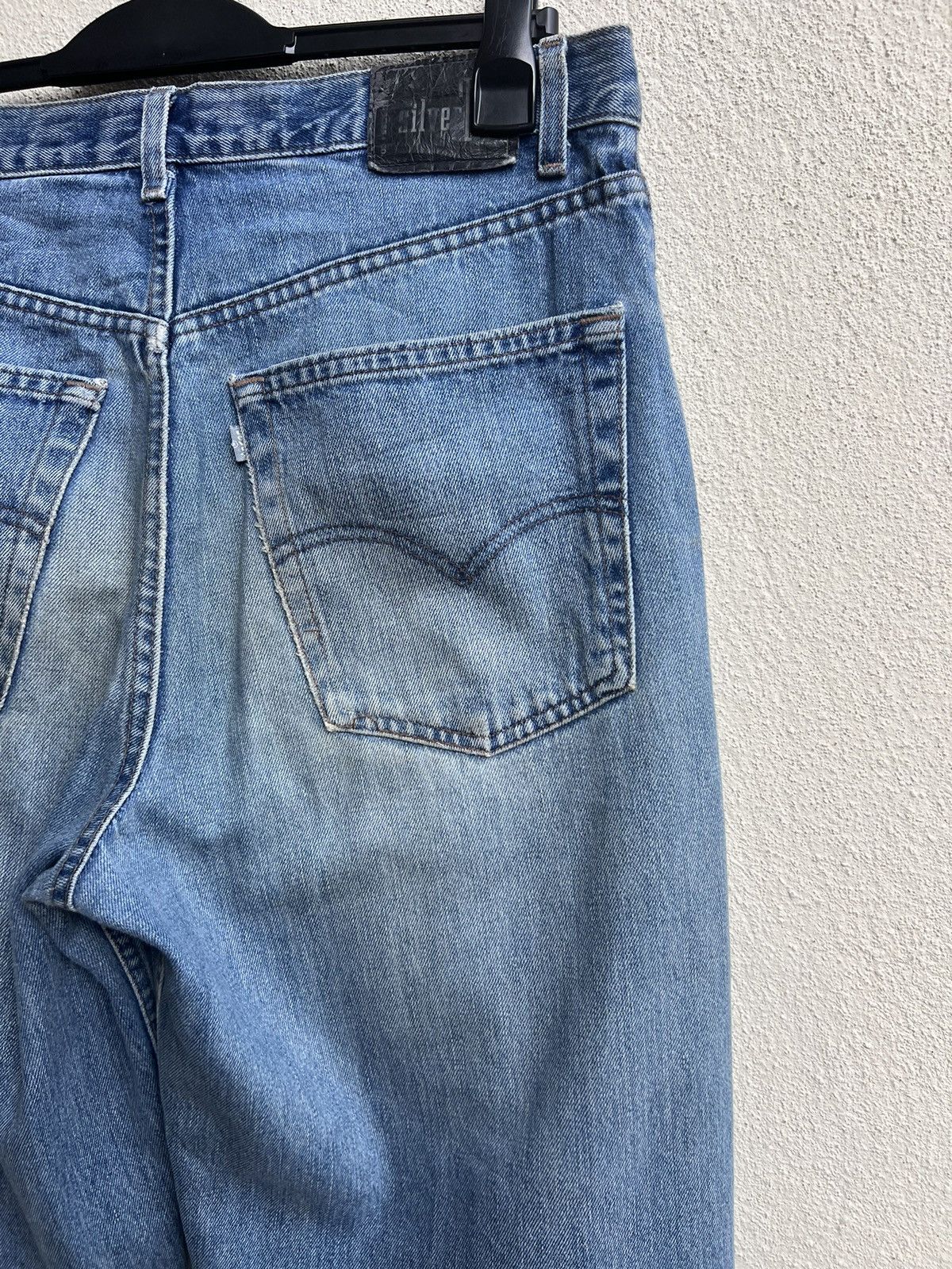 Levi's × Vintage VTG 90s Levi’s Silvertab Dirty Denim Loose Wide Leg Jeans Size US 33 - 17 Thumbnail