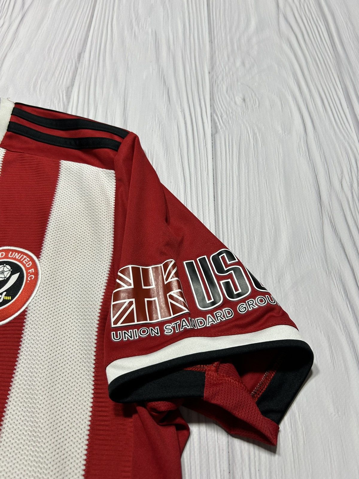 Adidas 2019-2020 Sheffield United Adidas Home Football Shirt Jersey Size US L / EU 52-54 / 3 - 6 Thumbnail