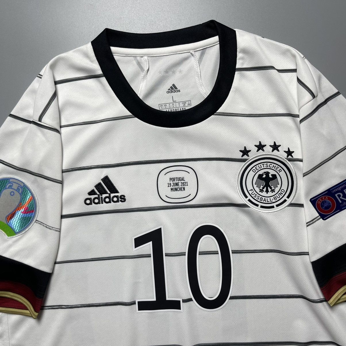 Adidas GERMANY ADIDAS 2020 EURO FOOTBALL HOME JERSEY #10 GNABRY Size US L / EU 52-54 / 3 - 4 Thumbnail