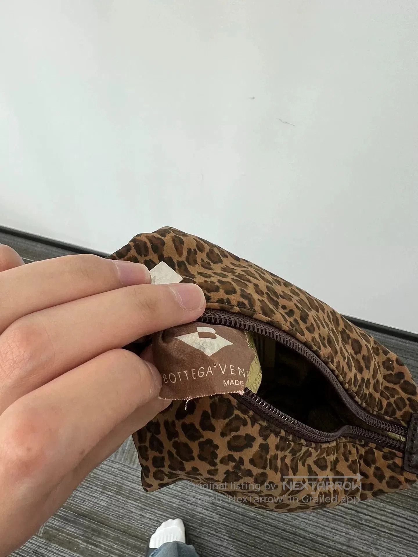 Bottega Veneta Bottega Veneta Leopard Print Handbag. Size ONE SIZE - 5 Thumbnail