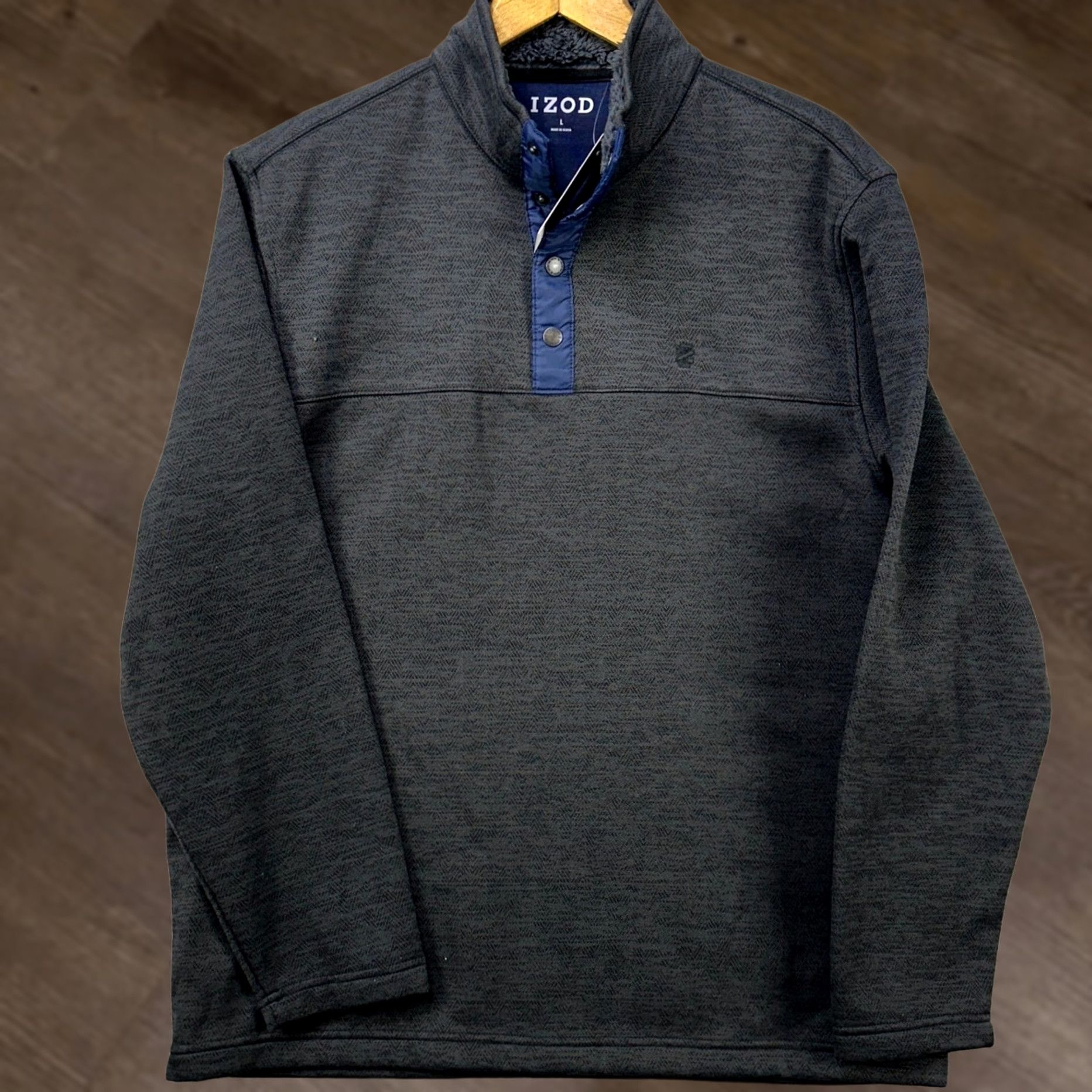 Izod VINTAGE Izod Sweatshirt Pullover Mens Large Black Spectator Snap Button Long Sleeve NEW Size US L / EU 52-54 / 3 - 1 Thumbnail